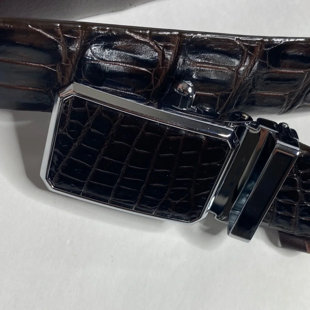 Elegant Black Crocodile-Embossed Leather Belt with Silver Buckle